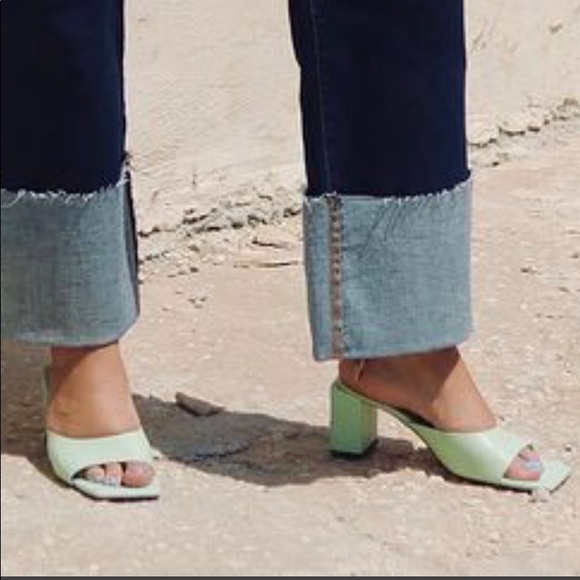 Zara leather green square toe slip on sandal - Picture 16 of 16